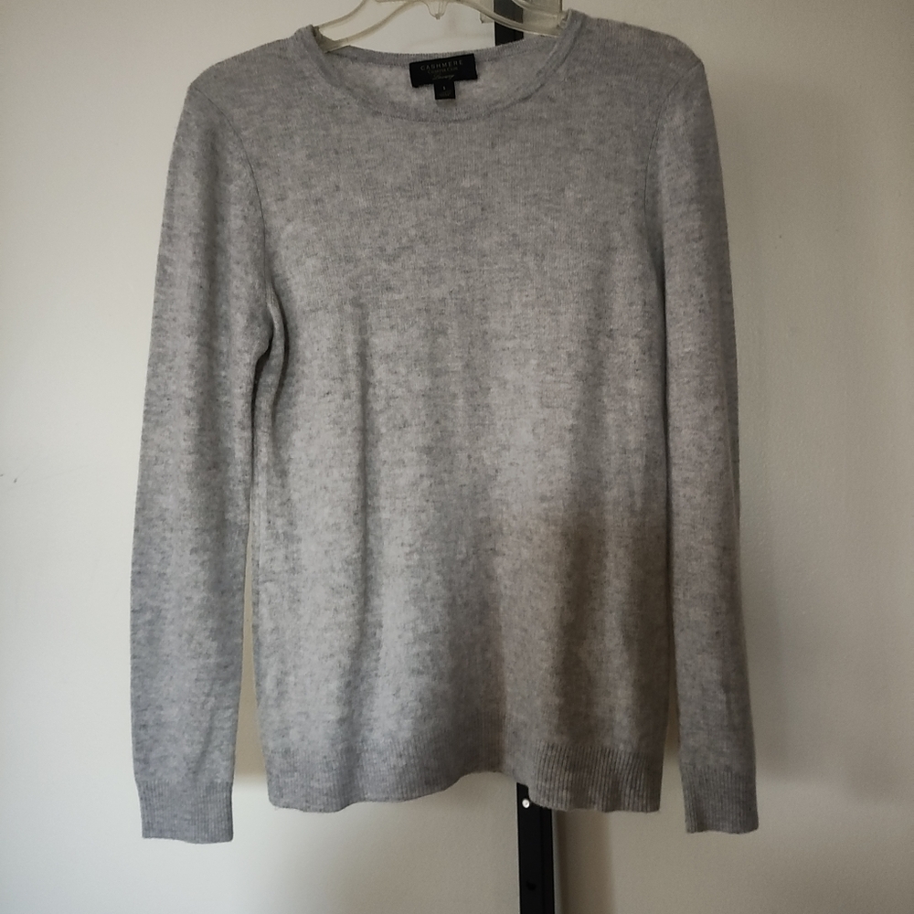Charter Club 100% Cashmere Crewneck Women's Pullover Gray Sweater Size Small